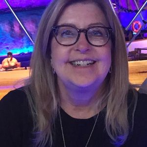 Meet your Posher, Robyn